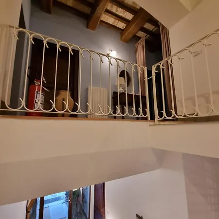 Πανσιόν Casa Zia Cianetta Al Civ 42