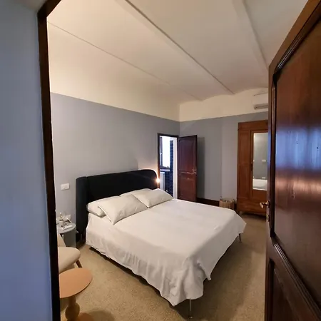 Πανσιόν Casa Zia Cianetta Al Civ 42